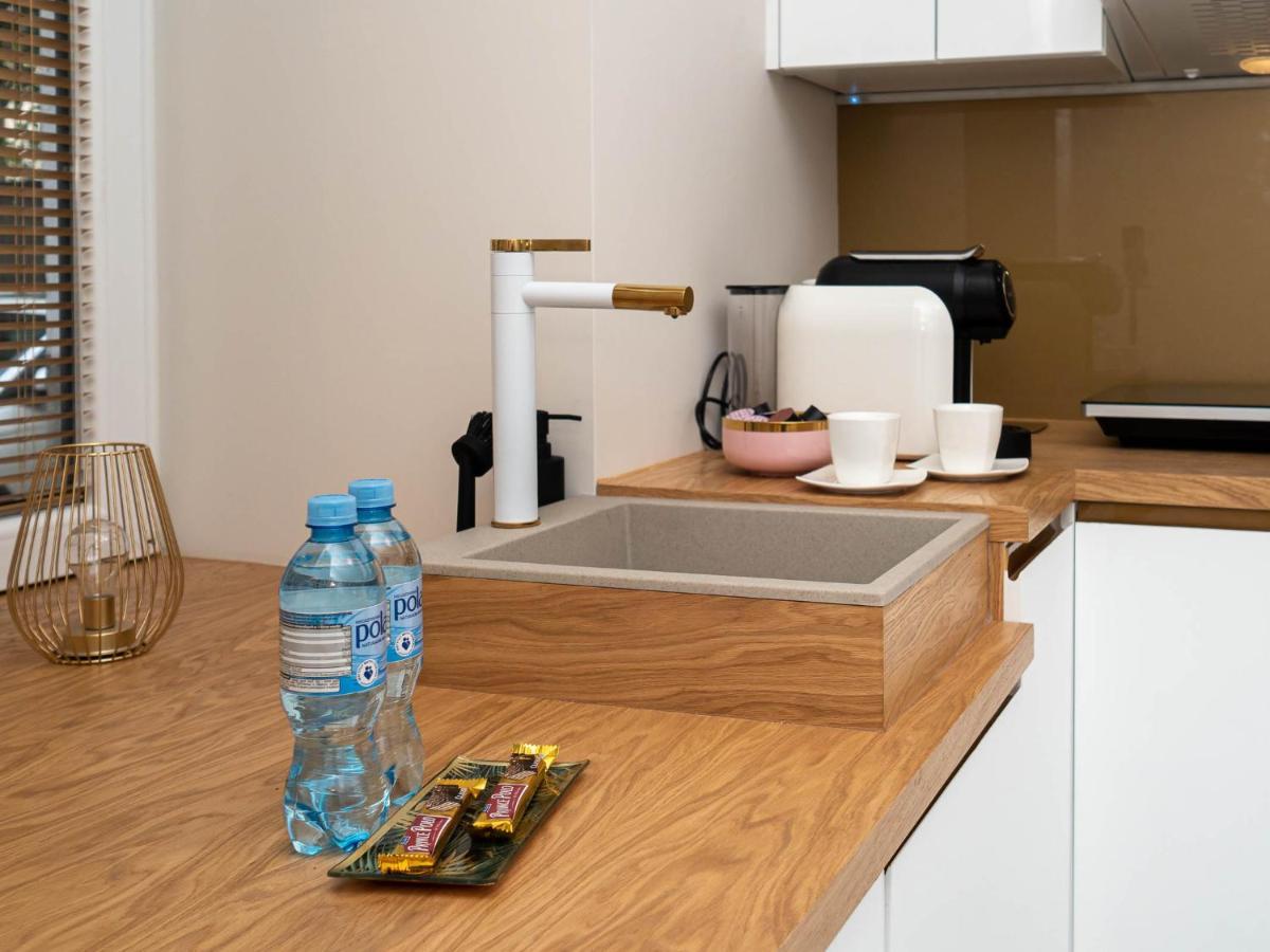 Apartament Gold Aleja Nmp 8 - Free Parking Częstochowa Eksteriør bilde
